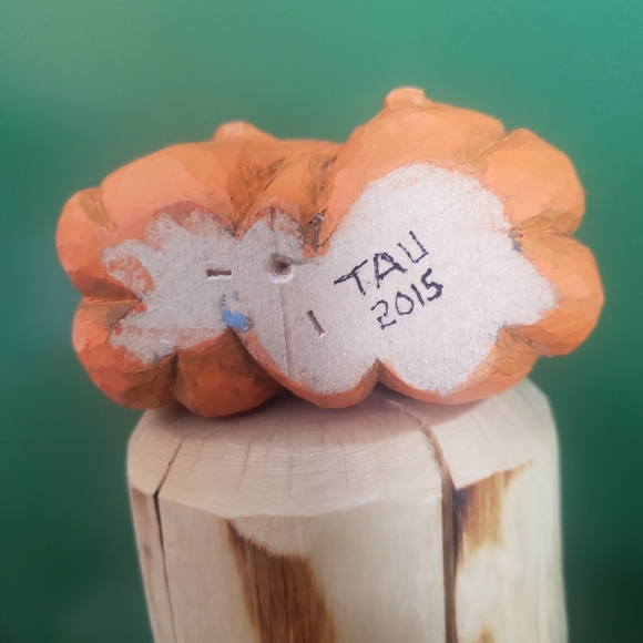 Wooden Pumpkin - Picture 7 of 7